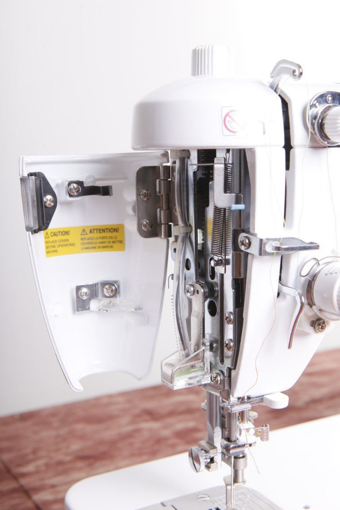 Juki TL-2010Q, single needle, lock-stitch, variable speed control, Aut